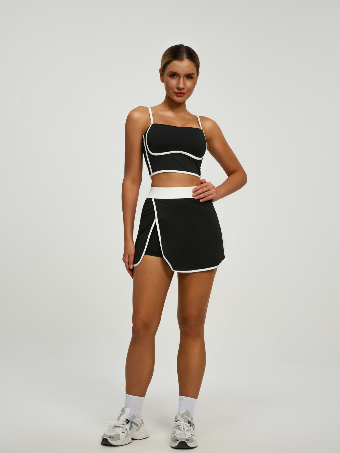 Table Tennis Jacket - Women's Athletic Set: Padded Crop Top